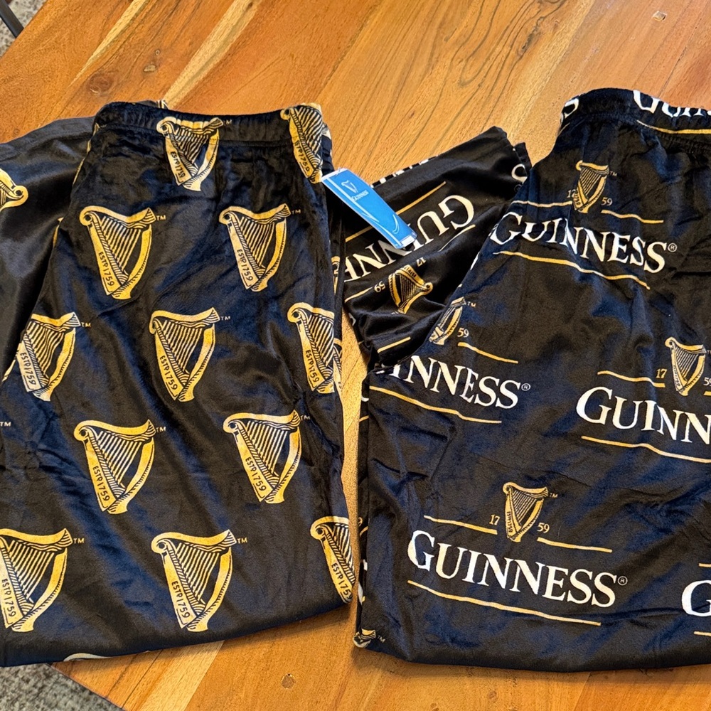 NWT Men’s Guinness lounge pants Size Large (2 pairs)